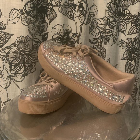 Aldo Pink Rhinestone Platform Sneakers Flats dressy sneakers - Picture 2 of 4
